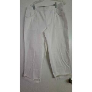 Bandolino White Capri Pants size 14